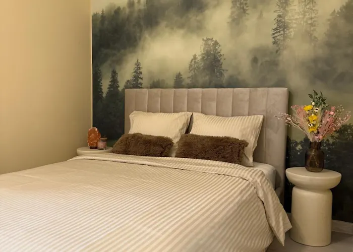 The Pine - Hils Brauner Apartament *