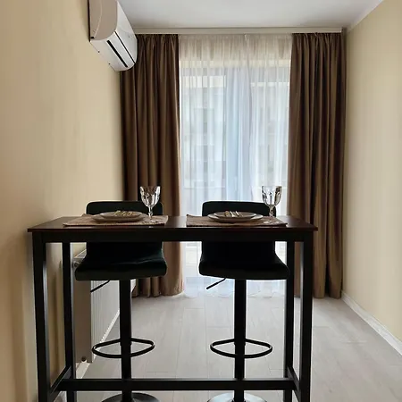 Lägenhet The Green Pine Studio Hils Brauner - Free Parking - Close To Subway Bukarest
