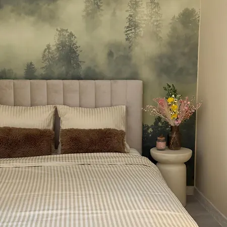 Lägenhet The Green Pine Studio Hils Brauner - Free Parking - Close To Subway *