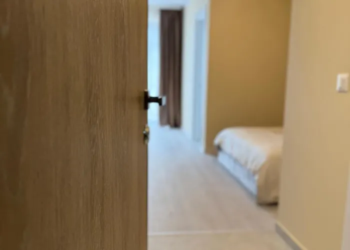 The Pine - Hils Brauner Apartamento Bucareste